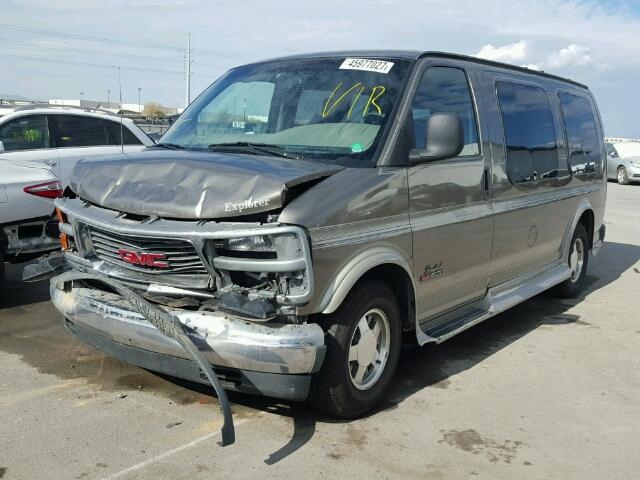 1GDFG15R4Y1230760 - 2000 GMC SAVANA GOLD photo 2