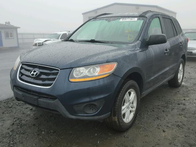 5XYZGDAB0BG083064 - 2011 HYUNDAI SANTA FE G BLUE photo 2