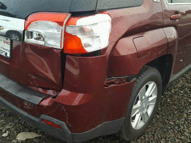 2CTALBEW4A6347736 - 2010 GMC TERRAIN SL RED photo 9