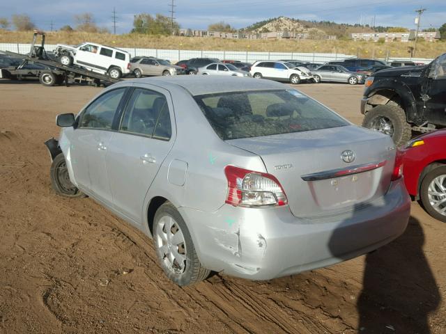 JTDBT923X71044930 - 2007 TOYOTA YARIS SILVER photo 3