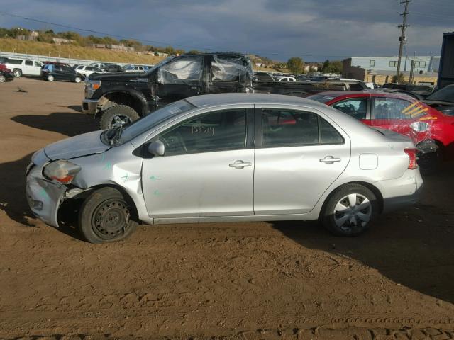 JTDBT923X71044930 - 2007 TOYOTA YARIS SILVER photo 9