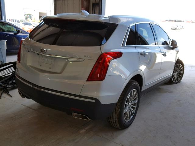 1GYKNCRS0HZ108314 - 2017 CADILLAC XT5 PREMIU SILVER photo 4