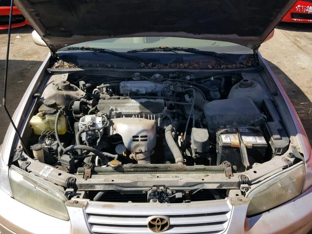 4T1BG22K7VU794960 - 1997 TOYOTA CAMRY BEIGE photo 7