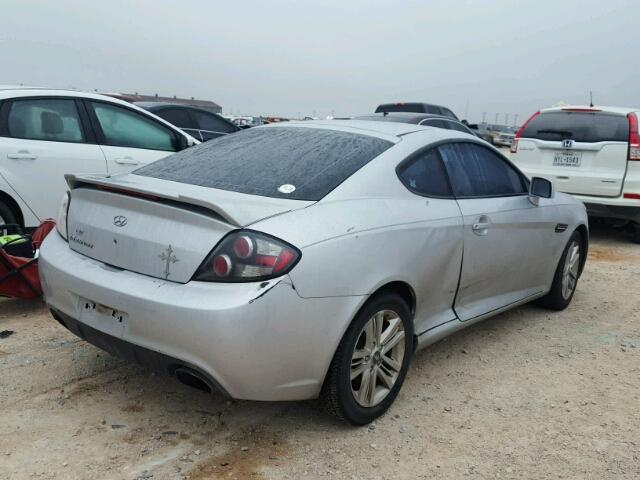 KMHHM66D88U282246 - 2008 HYUNDAI TIBURON GS GRAY photo 9