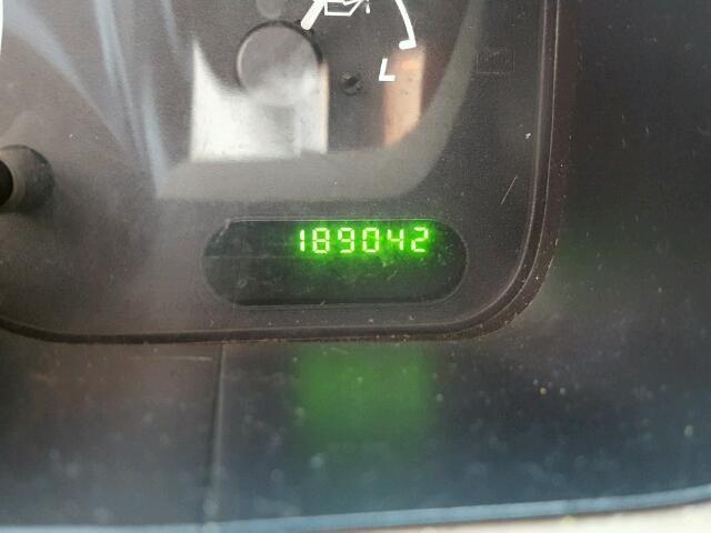 1FMZU62K82UD44244 - 2002 FORD EXPLORER X TAN photo 8