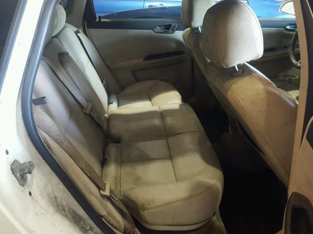 2G1WD58CX69121698 - 2006 CHEVROLET IMPALA SUP 白色 照片 6