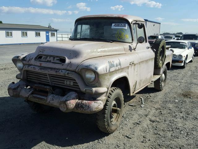 PT3190 - 1957 GMC 102 CREAM photo 2