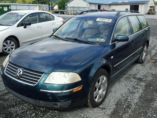 WVWYH63B72E208765 - 2002 VOLKSWAGEN PASSAT GLX 绿色 照片 2