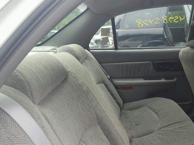 2G4WB52K231138739 - 2003 BUICK REGAL LS 白色 照片 6