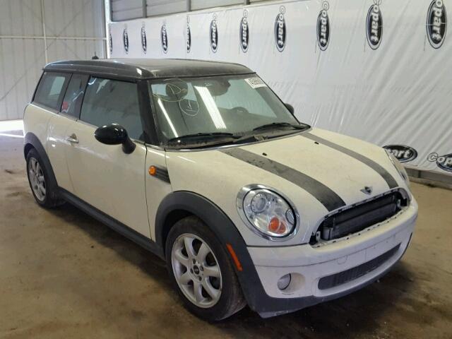 WMWML33518TN68427 - 2008 MINI COOPER CLU WHITE photo 1