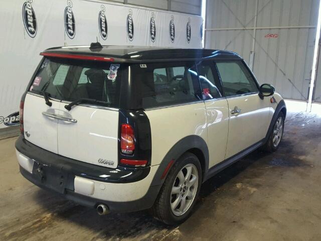 WMWML33518TN68427 - 2008 MINI COOPER CLU WHITE photo 4