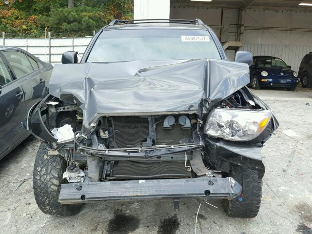 JTEZU14R578087766 - 2007 TOYOTA 4RUNNER GRAY photo 9