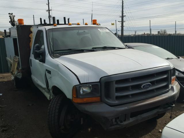 1FDAF57FXXEB25817 - 1999 FORD F550 SUPER WHITE photo 1