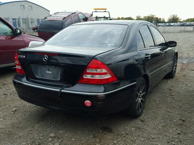 WDBRF64J32F254280 - 2002 MERCEDES-BENZ C320 BLACK photo 4