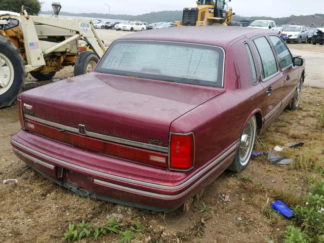 1LNLM81W0NY720437 - 1992 LINCOLN TOWN CAR E MAROON photo 4