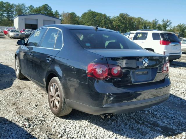 3VWRX7AJXAM061628 - 2010 VOLKSWAGEN JETTA SE 黑色 照片 3