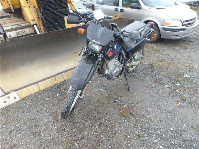 JS1SP46A7H2101364 - 2017 SUZUKI DR650 SE BLACK photo 2