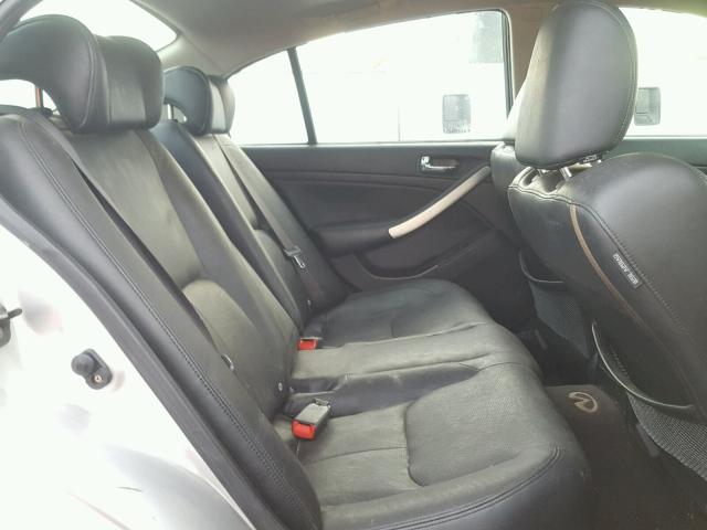 JNKCV51F45M315588 - 2005 INFINITI G35 SILVER photo 6