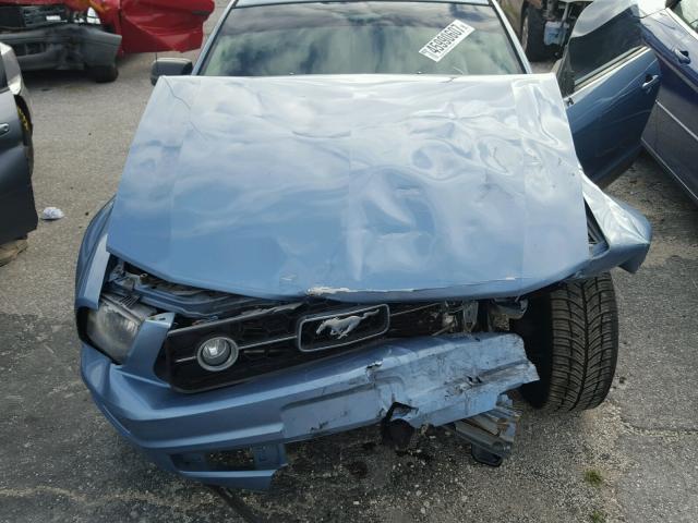 1ZVFT80N775221813 - 2007 FORD MUSTANG BLUE photo 7