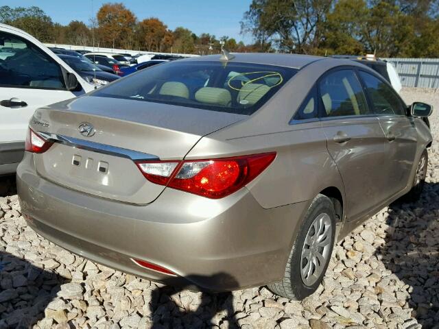 5NPEB4AC9BH279969 - 2011 HYUNDAI SONATA GLS GOLD photo 4