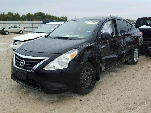 3N1CN7AP2FL880409 - 2015 NISSAN VERSA S BLACK photo 2