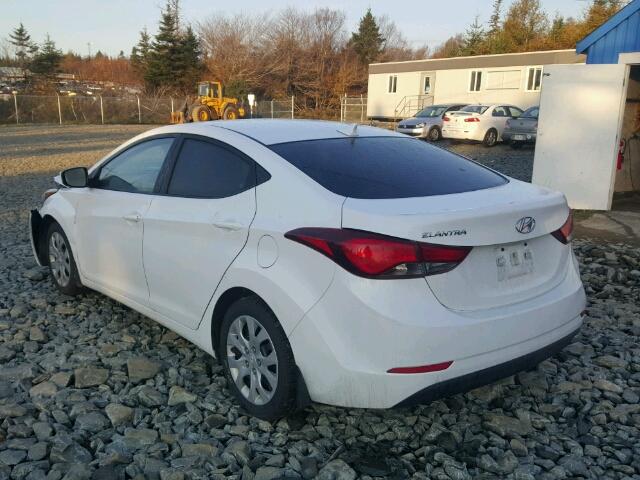 5NPDH4AEXFH570272 - 2015 HYUNDAI ELANTRA SE WHITE photo 3