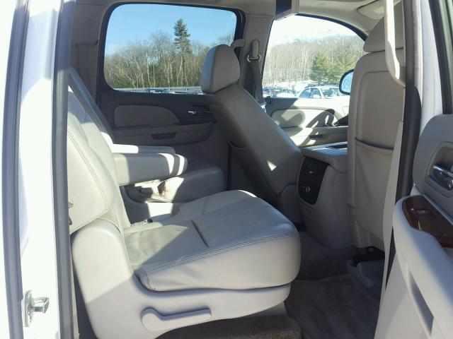 1GNFC16088J229943 - 2008 CHEVROLET SUBURBAN WHITE photo 6