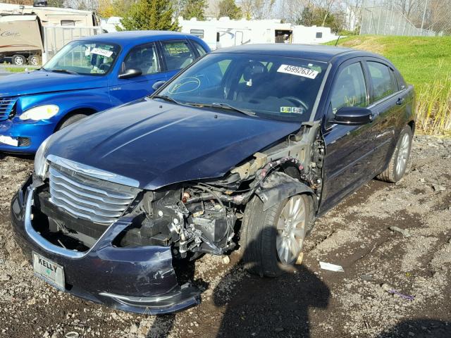 1C3CCBAB5CN207561 - 2012 CHRYSLER 200 LX BLUE photo 2