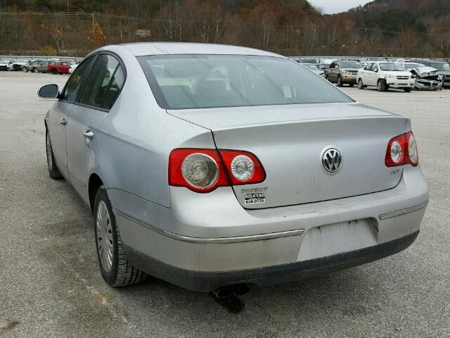 WVWAK73C06P163292 - 2006 VOLKSWAGEN PASSAT 2.0 SILVER photo 3