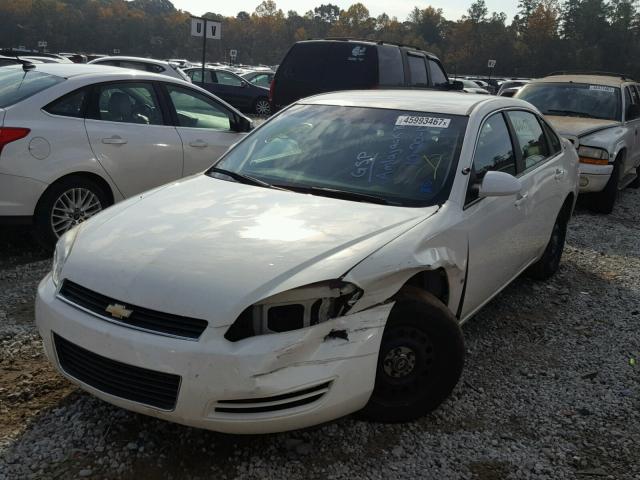 2G1WS553381282762 - 2008 CHEVROLET IMPALA POL WHITE photo 2