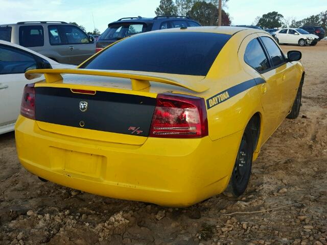 2B3KA53H36H382213 - 2006 DODGE CHARGER R/ YELLOW photo 4