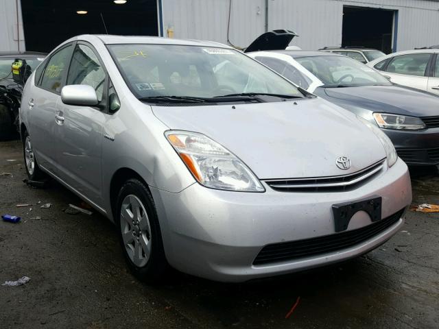 JTDKB20U283378946 - 2008 TOYOTA PRIUS SILVER photo 1