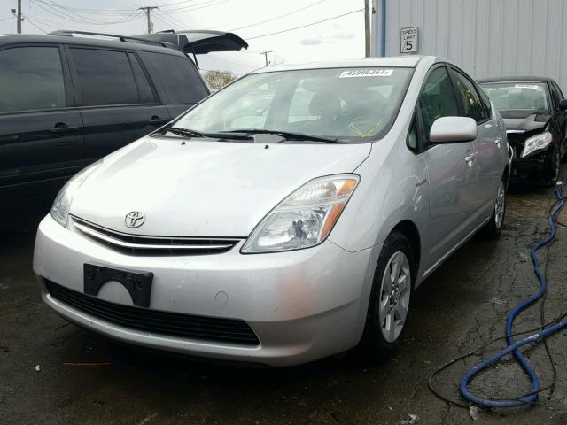 JTDKB20U283378946 - 2008 TOYOTA PRIUS SILVER photo 2