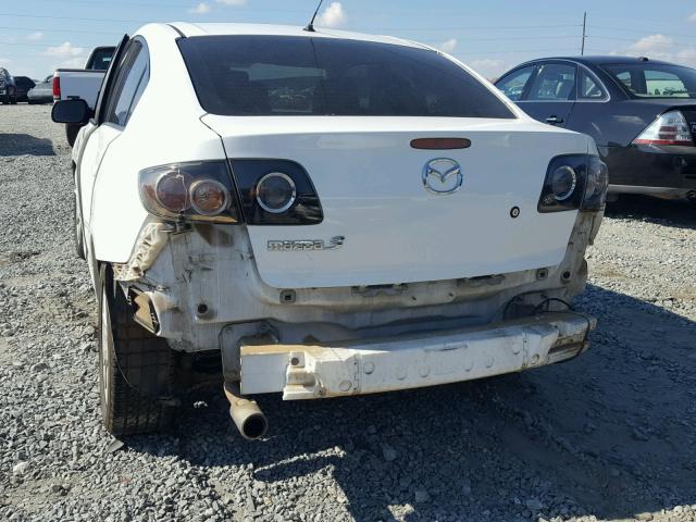 JM1BK12F181857525 - 2008 MAZDA 3 I WHITE photo 10