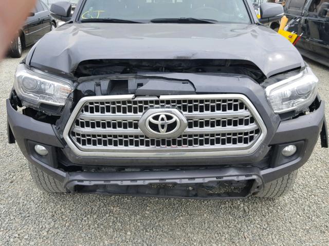 5TFCZ5AN3GX031416 - 2016 TOYOTA TACOMA DOU GRAY photo 9