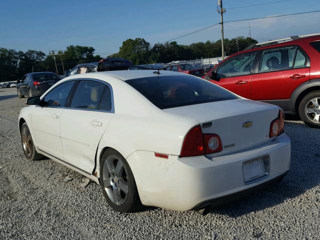 1G1ZJ577194240936 - 2009 CHEVROLET MALIBU 2LT WHITE photo 3