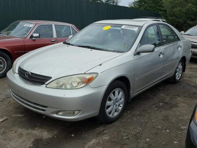 4T1BE30K63U667144 - 2003 TOYOTA CAMRY LE SILVER photo 2