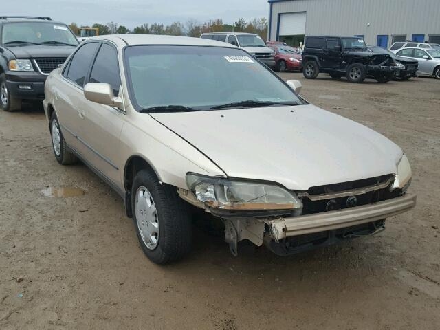 1HGCG5647YA050269 - 2000 HONDA ACCORD LX TAN photo 1