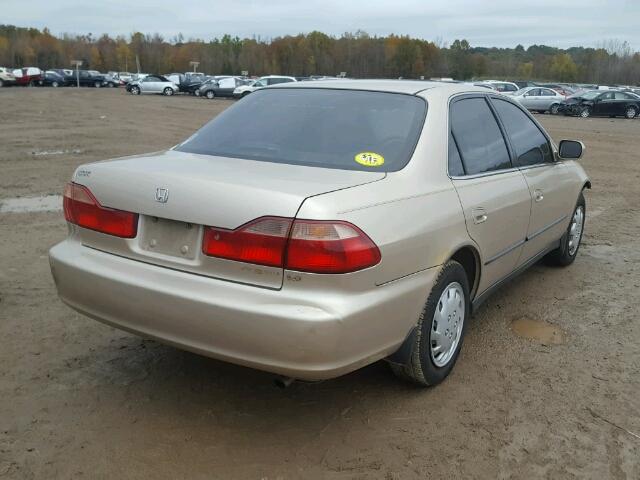 1HGCG5647YA050269 - 2000 HONDA ACCORD LX TAN photo 4