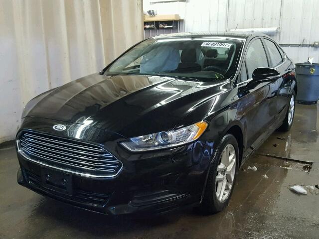 3FA6P0H78GR319038 - 2016 FORD FUSION SE BLACK photo 2