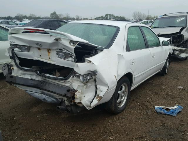 4T1BG28K9XU477420 - 1999 TOYOTA CAMRY CE WHITE photo 4