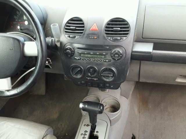 3VWCD31Y94M349990 - 2004 VOLKSWAGEN NEW BEETLE 青色 照片 9