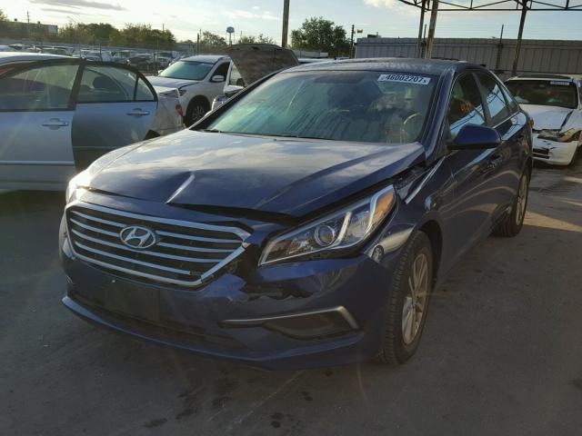 5NPE24AF7GH353777 - 2016 HYUNDAI SONATA BLUE photo 2