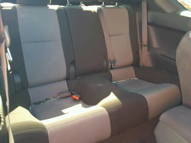 JTKJF5C79GJ014422 - 2016 TOYOTA SCION TC 白色 照片 6