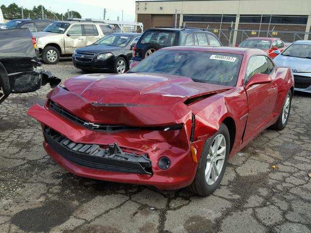 2G1FD1E33F9270922 - 2015 CHEVROLET CAMARO LT RED photo 2