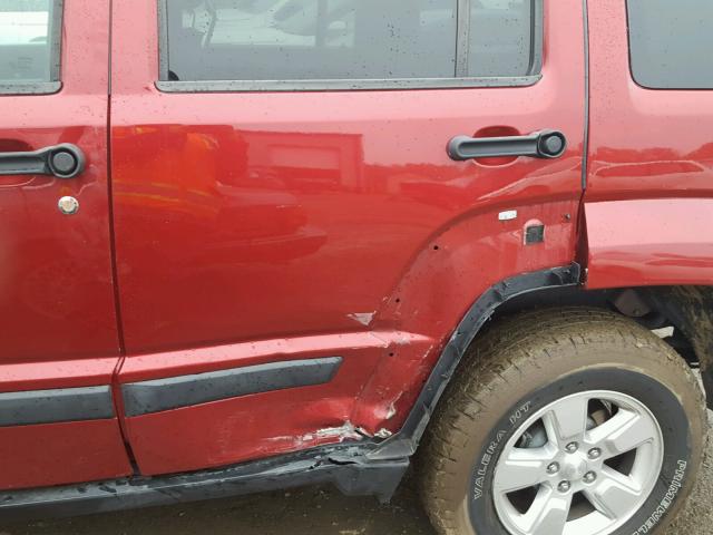 1C4PJMAK5CW139738 - 2012 JEEP LIBERTY SP MAROON photo 9