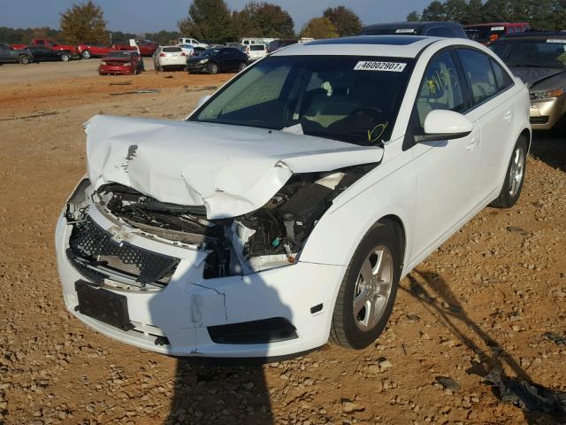 1G1PG5S97B7118052 - 2011 CHEVROLET CRUZE LT WHITE photo 2