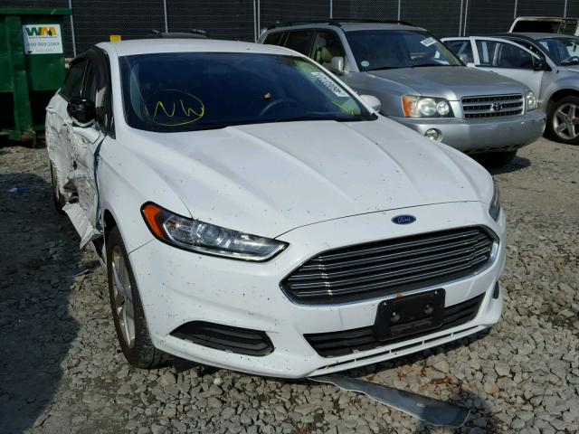 1FA6P0H71F5120205 - 2015 FORD FUSION SE WHITE photo 1