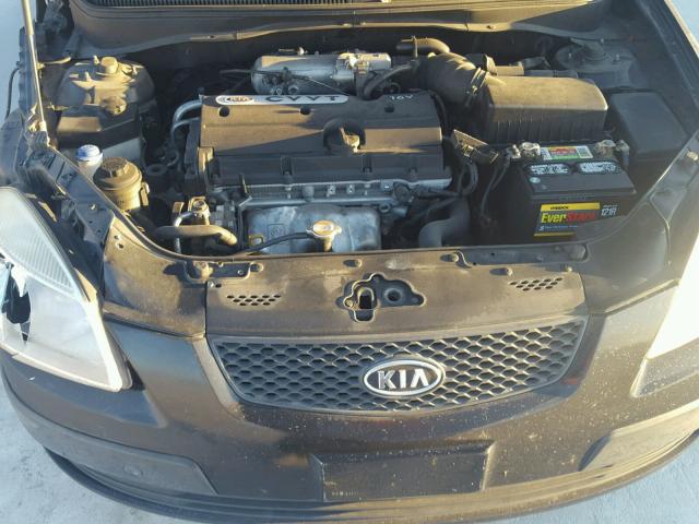 KNADE123186331868 - 2008 KIA RIO BASE BLACK photo 7