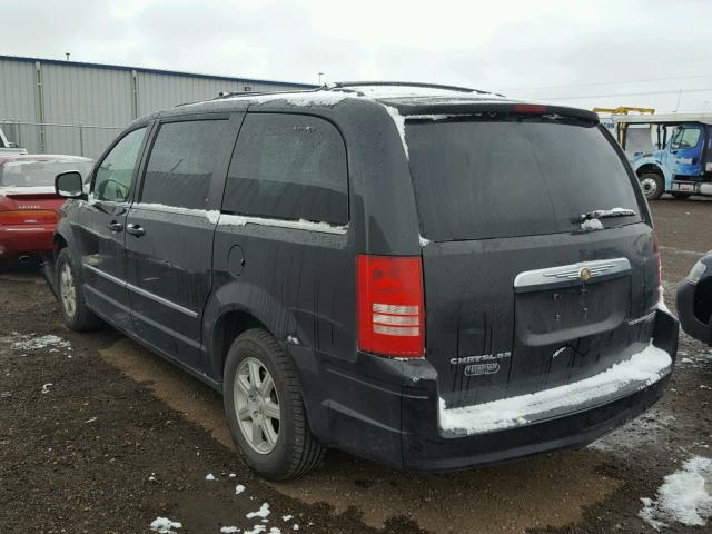 2A4RR5D15AR440813 - 2010 CHRYSLER TOWN & COU BLACK photo 3